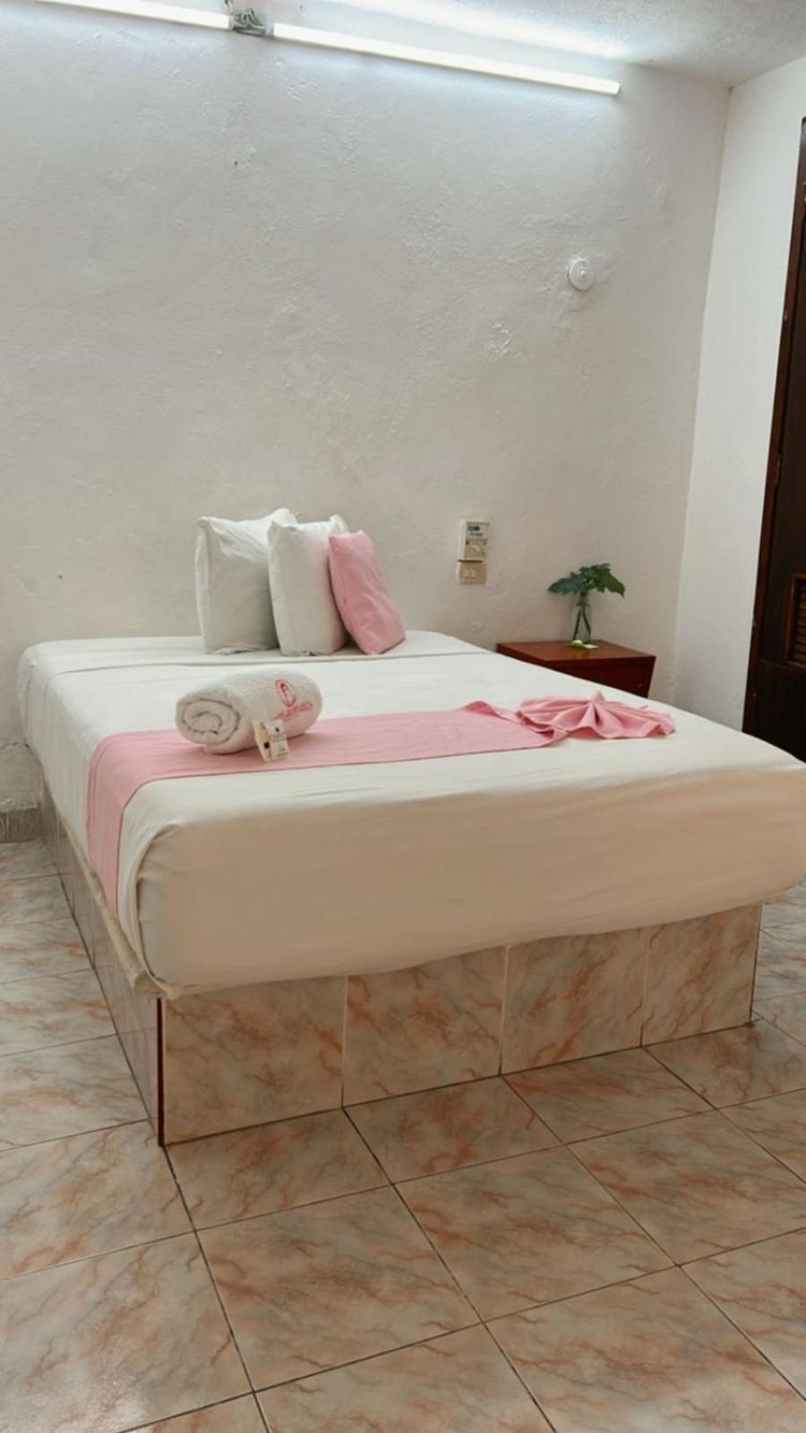 Hotel Margarita Mérida Buitenkant foto