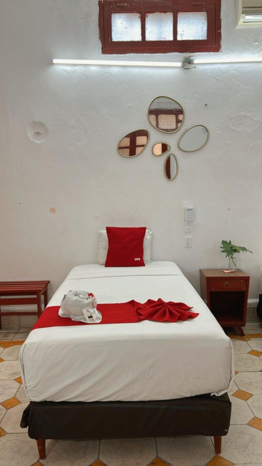 Hotel Margarita Mérida Buitenkant foto
